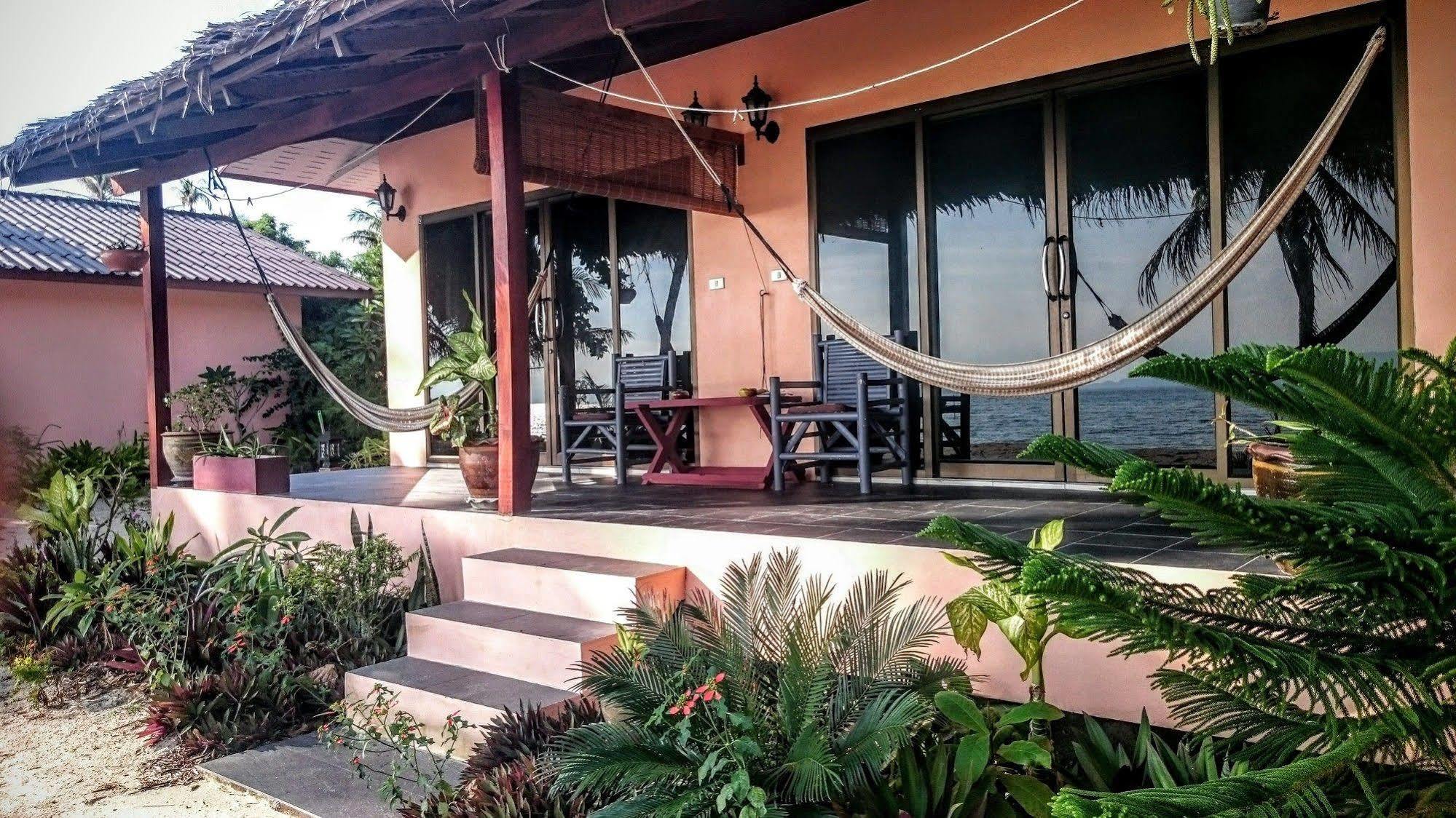 Papillon Bungalows Ban Tai Exterior photo