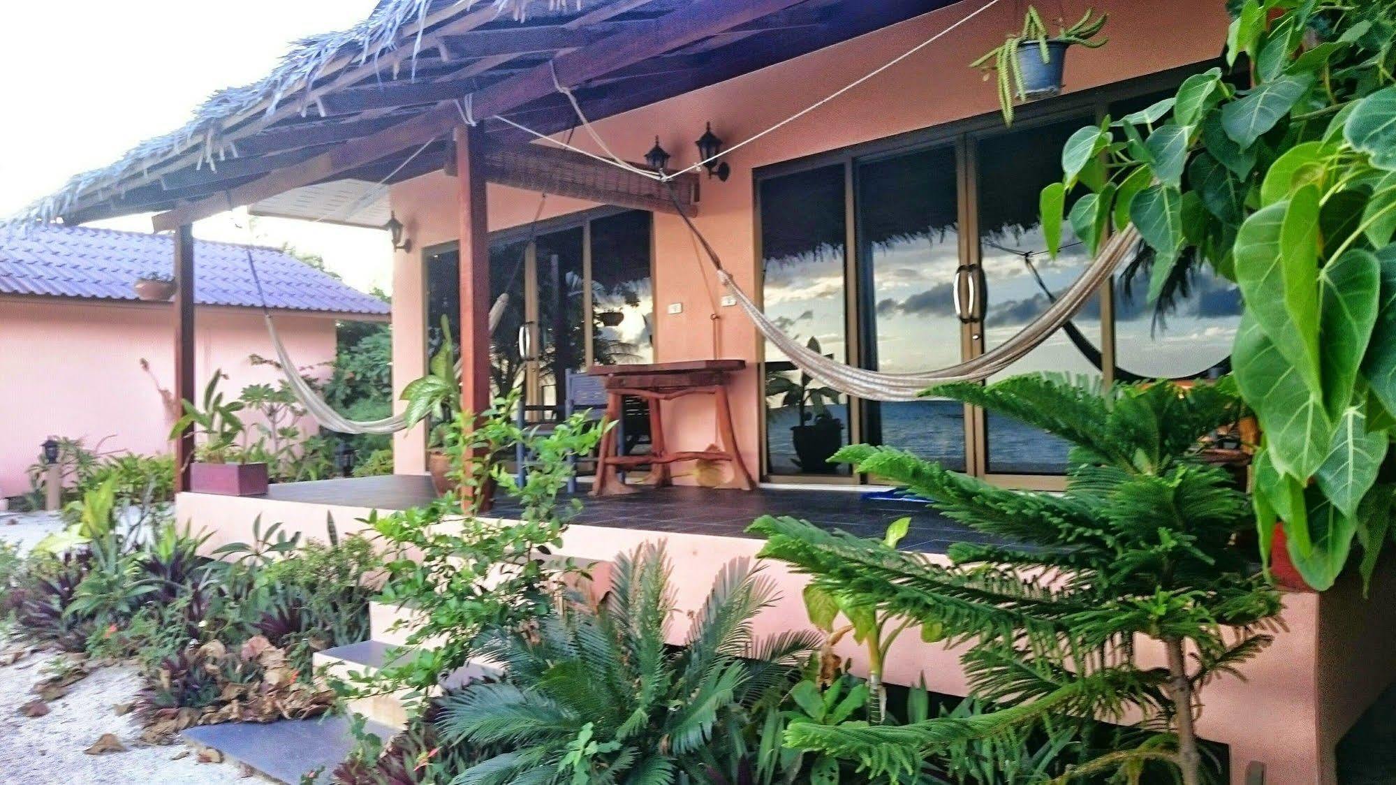 Papillon Bungalows Ban Tai Exterior photo